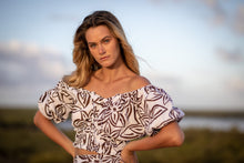 Load image into Gallery viewer, The Kora-Tropics