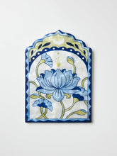 Load image into Gallery viewer, Fleur lotus wall art