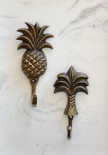 Load image into Gallery viewer, Brass Palm Wall Hook