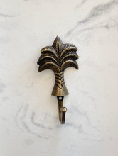 Load image into Gallery viewer, Brass Palm Wall Hook