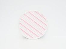 Load image into Gallery viewer, Coterie 'Zig Zag' Plate