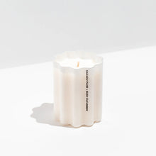 Load image into Gallery viewer, Fazeek Kakadu Plum + Bush Cucumber Wave Candle