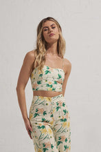 Load image into Gallery viewer, Mon Renn - Etherial Floral Crop