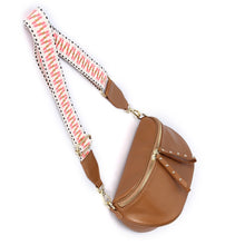 Load image into Gallery viewer, Crossbody Bag – Camel/Gold