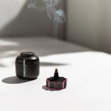 Load image into Gallery viewer, Fazeek Wave Incense Holder