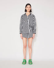 Load image into Gallery viewer, Jac and Mooki - Everyday Shirt - Black and White Stripe