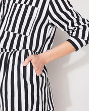 Load image into Gallery viewer, Jac and Mooki - Everyday Short - Black and White Stripe