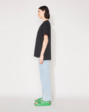 Load image into Gallery viewer, Jac and Mooki - Essential Relaxed T-Shirt - Black