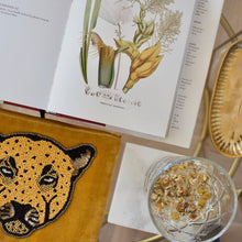 Load image into Gallery viewer, Leopard Velvet Pouch