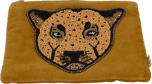 Load image into Gallery viewer, Leopard Velvet Pouch