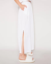 Load image into Gallery viewer, Jac and Mooki Everyday Skirt - White