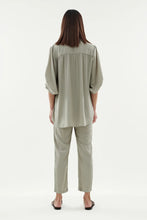 Load image into Gallery viewer, Layer'd Vise Shirt - Dried Sage