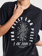 Load image into Gallery viewer, Serpentine Tee - Vintage Black
