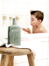 Load image into Gallery viewer, Hand &amp; Body Wash - Kaffir Lime &amp; Green Tea