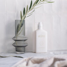 Load image into Gallery viewer, Hand &amp; Body Wash - Mango &amp; Lychee
