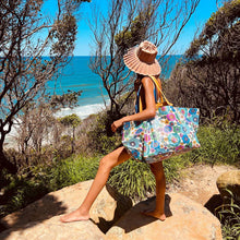 Load image into Gallery viewer, Kollab - Beach Bag Ocean Floral
