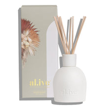 Load image into Gallery viewer, Sweet Dewberry &amp; Clove Diffuser