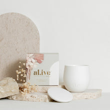 Load image into Gallery viewer, Sweet Dewberry &amp; Clove Soy Candle