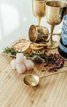 Load image into Gallery viewer, Rose Quartz Gin Stones