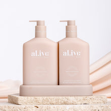 Load image into Gallery viewer, Wash &amp; Lotion Duo + Tray - Applewood &amp; Goji Berry