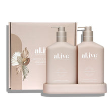 Load image into Gallery viewer, Wash &amp; Lotion Duo + Tray - Applewood &amp; Goji Berry